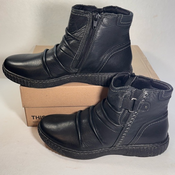 Clarks Collection Leather Ruched Ankle Boots Caroline Orchid casual Fall winter - Picture 3 of 12